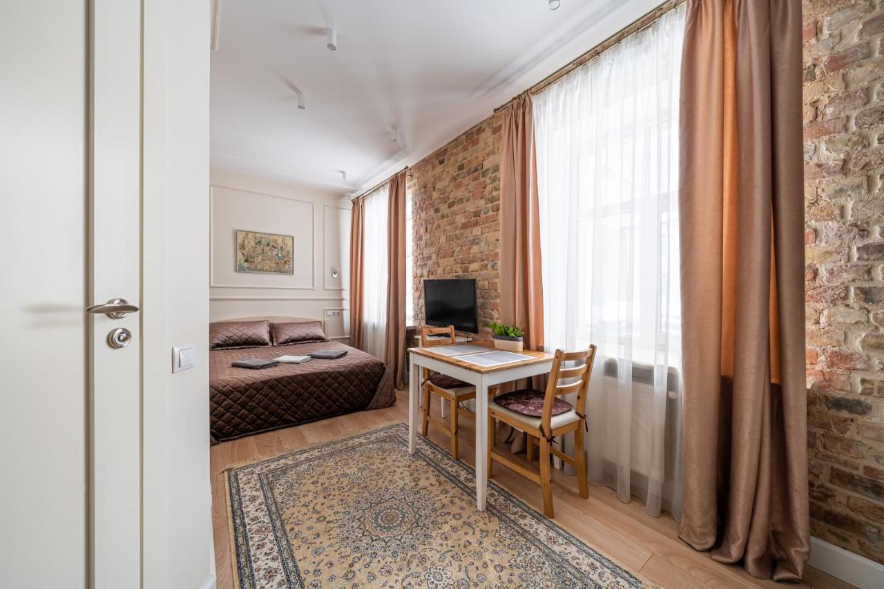 Stylish Studio Close To City Center, Cafes & Parks & Local Dining Рига Экстерьер фото