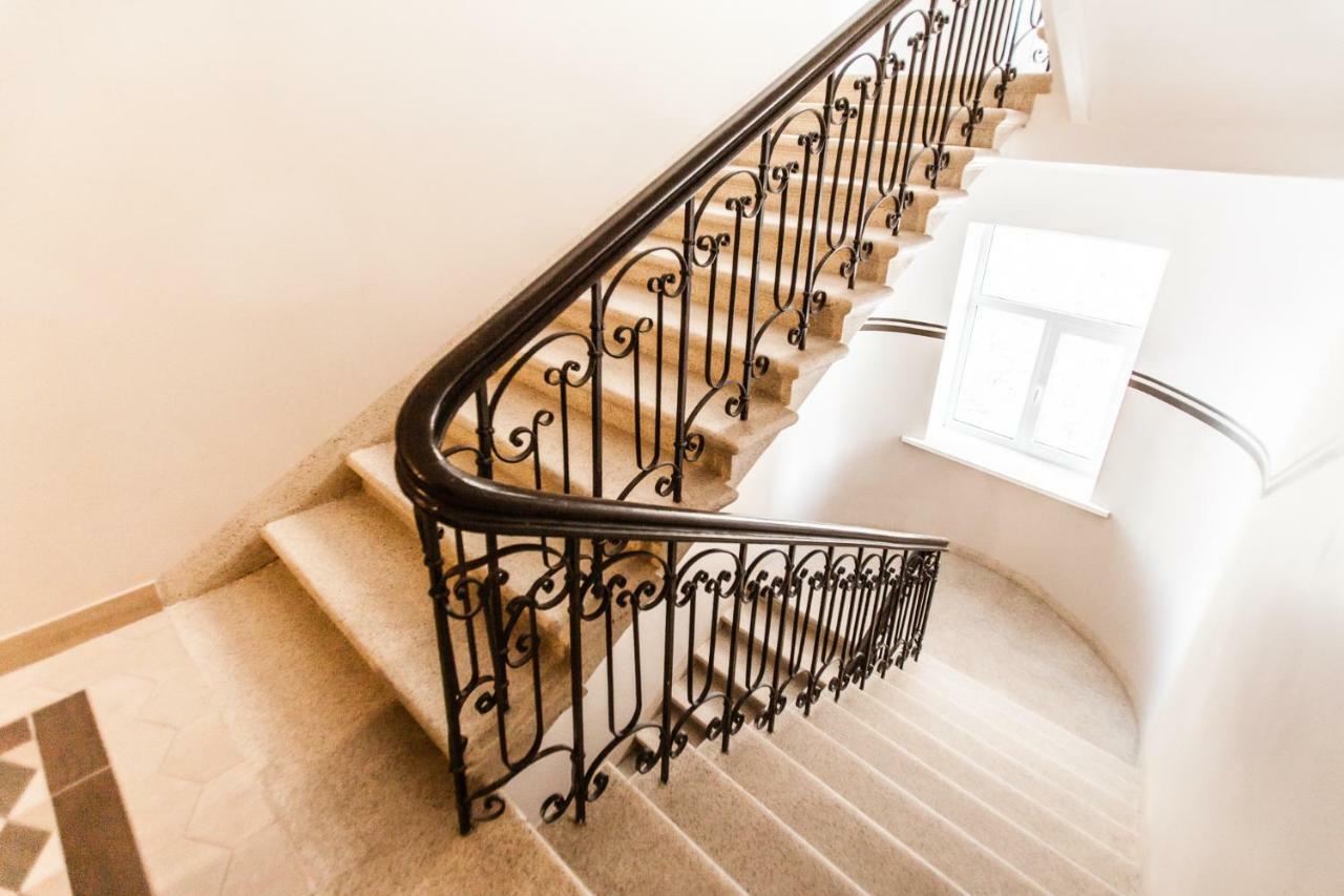 Stylish Studio Close To City Center, Cafes & Parks & Local Dining Рига Экстерьер фото